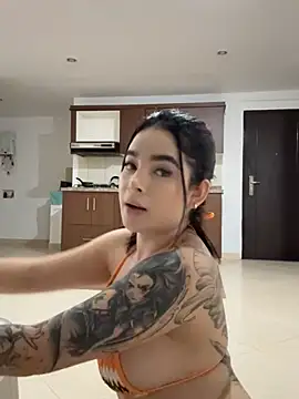 Amy ruizz online show from 05-14-26, 02:07