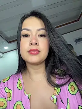 CrisMarulanda online show from 02-13-26, 04:41