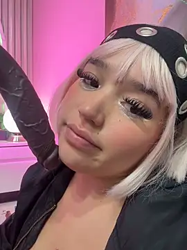 hinata dolly online show from 04-29-26, 05:30