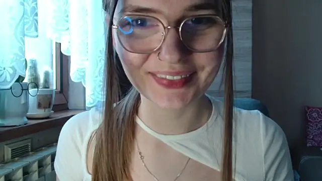 LooveELLYx online show from 01-08-26, 07:32