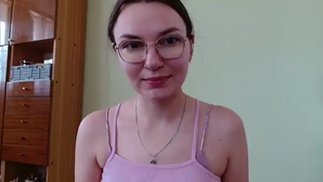 Snapshot of LooveELLYx chatting on 07-16-26, 06:30 LooveELLYx online show from 07-16-26, 06:30