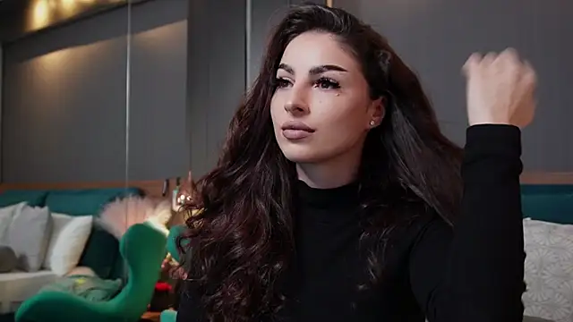 EmilyTrix online show from 04-10-26, 09:30