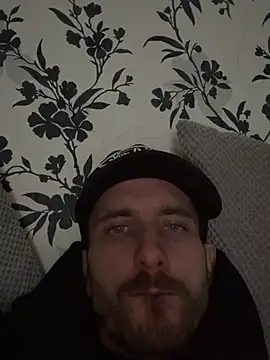 Big8inchUncutCock online show from 06-09-26, 03:45