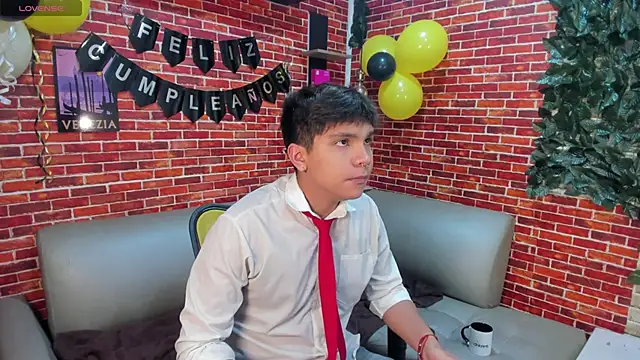 Thiago Kozak online show from 05-26-26, 12:56