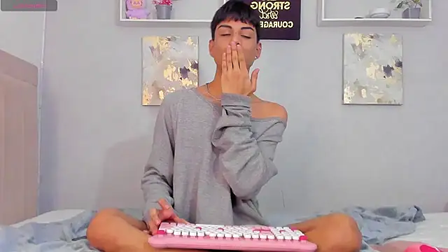 Snapshot of Thomas_wil chatting on 02-13-26, 11:34 Thomas wil online show from 02-13-26, 11:34