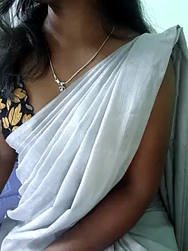 Snapshot of Laxmipriyatamil chatting on 06-14-26, 08:55 Laxmipriyatamil online show from 06-14-26, 08:55
