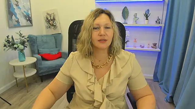 NinaStarle online show from 05-16-26, 10:36
