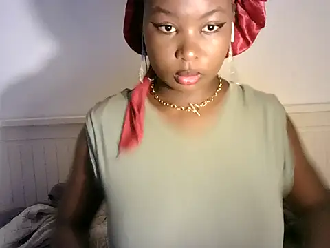 zoe215 online show from 06-27-26, 10:09