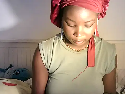 zoe215 online show from 06-27-26, 12:44