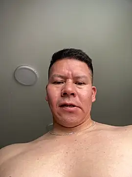 Manu0586 online show from 04-16-26, 05:14