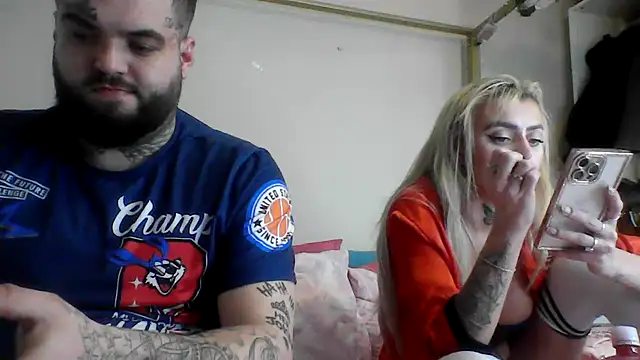 TheFoxyCouple69 online show from 01-11-26, 02:49
