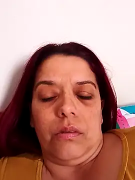 Snapshot of VeronicaBlake chatting on 05-15-26, 02:13 VeronicaBlake online show from 05-15-26, 02:13