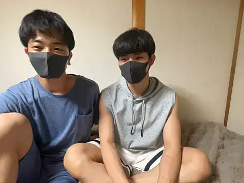 kntoo online show from 04-17-26, 01:58