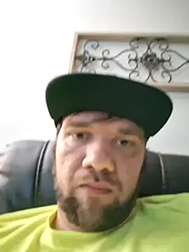 Bigdnh69 online show from 04-18-26, 02:04