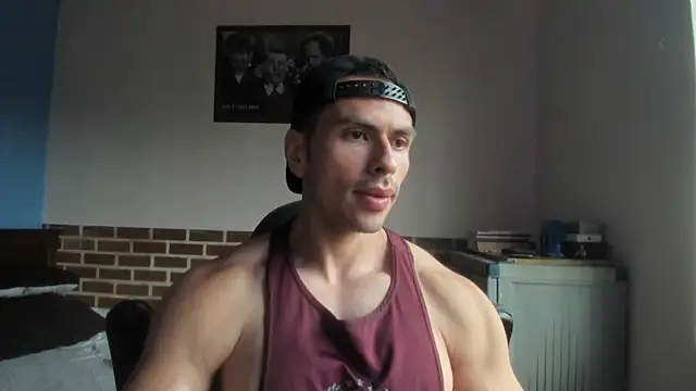 Snapshot of justinkarter chatting on 07-03-26, 12:11 justinkarter online show from 07-03-26, 12:11