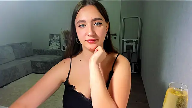 Snapshot of Wise_Bunny chatting on 05-15-26, 02:57 Wise Bunny online show from 05-15-26, 02:57