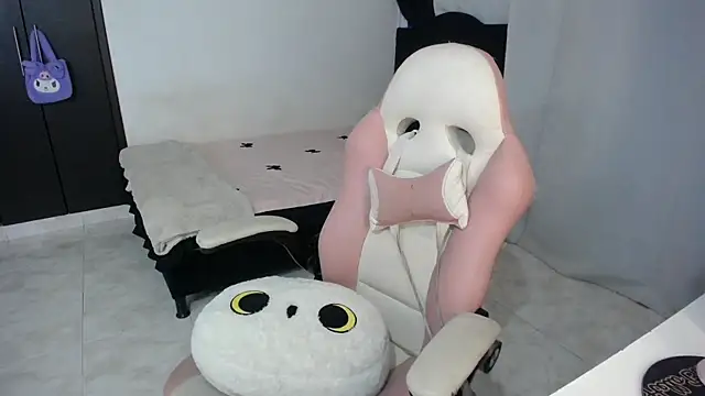 Elizabeth rose02 online show from 06-14-26, 12:19