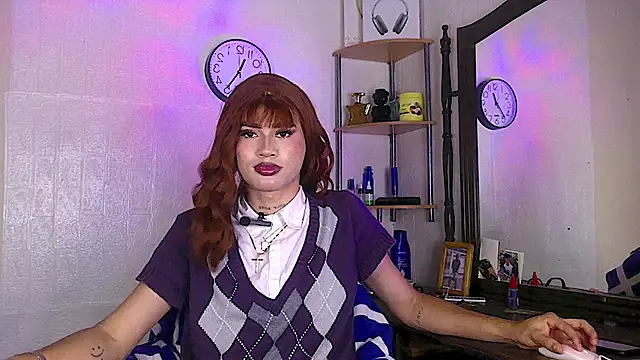 SHARLOTH trans online show from 05-21-26, 06:37