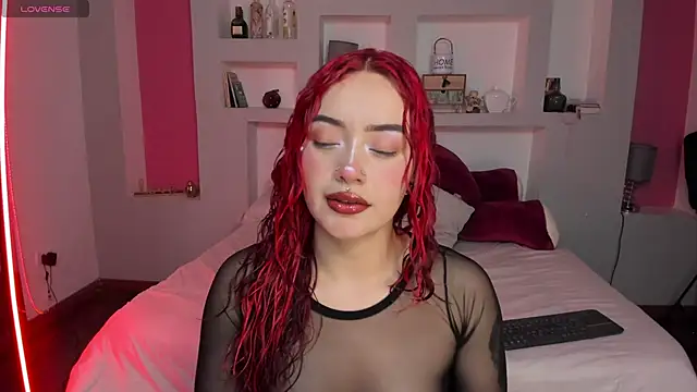 Camila Rivers online show from 04-17-26, 12:41