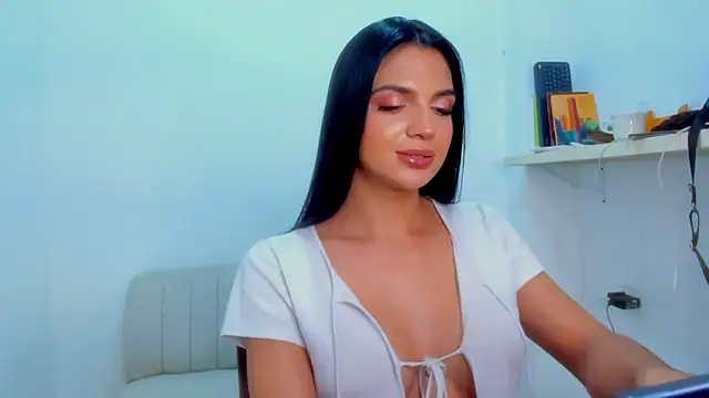 ISA BELLA VZL online show from 04-04-26, 04:59