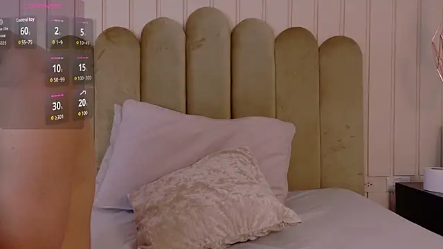 juliie star online show from 04-03-26, 01:14