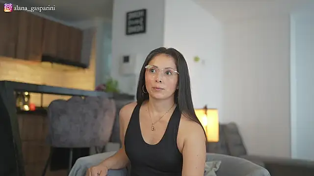 alana gasparini online show from 04-06-26, 07:37