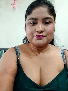 hornyriyanka online show from 05-13-26, 02:42