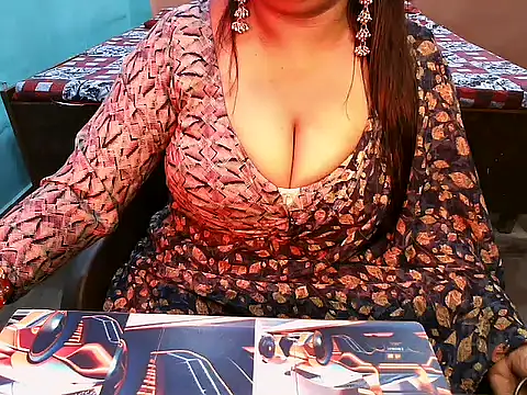 Snapshot of PREETI_BABY chatting on 04-19-26, 06:13 PREETI BABY online show from 04-19-26, 06:13