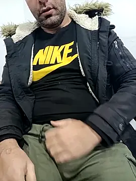 Yaman 33 online show from 03-28-26, 06:46