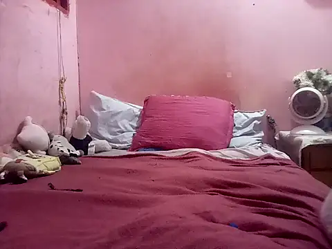 Kellye hotTs online show from 11-04-25, 09:19