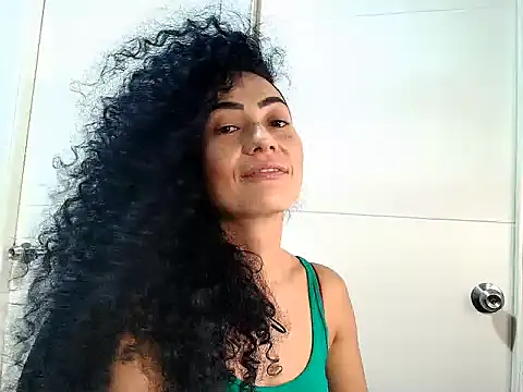 Snapshot of Koral369 chatting on 05-19-26, 07:31 Koral369 online show from 05-19-26, 07:31
