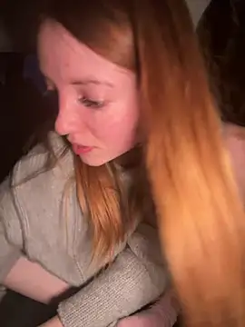 Snapshot of FayeFlame chatting on 03-04-26, 05:41 FayeFlame online show from 03-04-26, 05:41