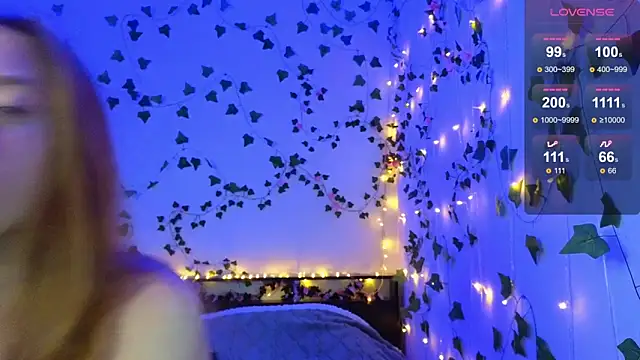 Candy Flosse online show from 03-25-26, 04:07