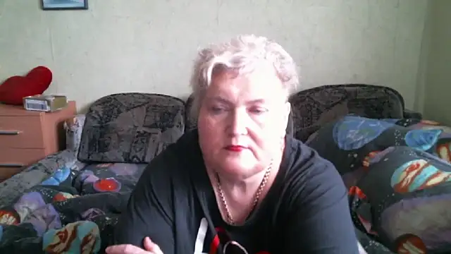Snapshot of Lana555 chatting on 02-15-26, 08:35 Lana555 online show from 02-15-26, 08:35