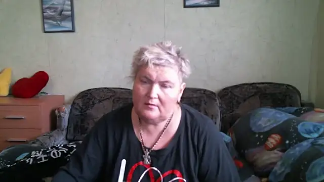 Snapshot of Lana555 chatting on 02-17-26, 12:01 Lana555 online show from 02-17-26, 12:01