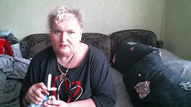 Snapshot of Lana555 chatting on 03-07-26, 12:35 Lana555 online show from 03-07-26, 12:35