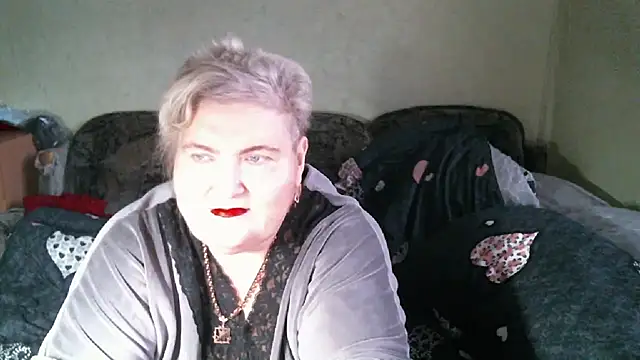 Snapshot of Lana555 chatting on 03-19-26, 04:38 Lana555 online show from 03-19-26, 04:38