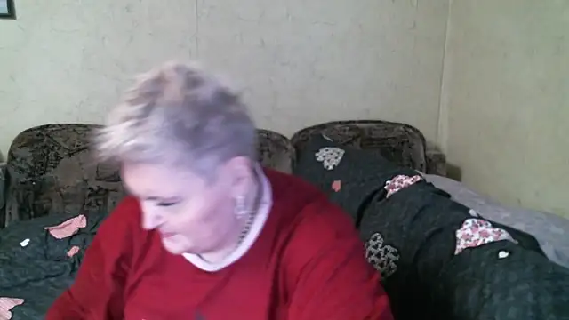 Snapshot of Lana555 chatting on 03-31-26, 04:18 Lana555 online show from 03-31-26, 04:18