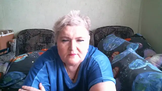Snapshot of Lana555 chatting on 04-10-26, 08:30 Lana555 online show from 04-10-26, 08:30
