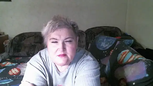 Snapshot of Lana555 chatting on 04-15-26, 08:20 Lana555 online show from 04-15-26, 08:20