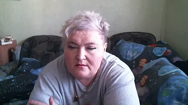 Snapshot of Lana555 chatting on 04-20-26, 06:16 Lana555 online show from 04-20-26, 06:16