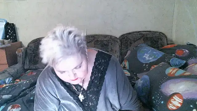 Snapshot of Lana555 chatting on 04-27-26, 09:24 Lana555 online show from 04-27-26, 09:24