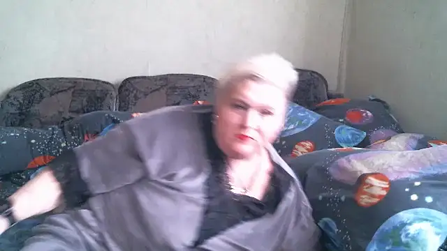 Snapshot of Lana555 chatting on 04-28-26, 02:33 Lana555 online show from 04-28-26, 02:33