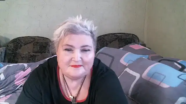 Snapshot of Lana555 chatting on 05-11-26, 04:15 Lana555 online show from 05-11-26, 04:15