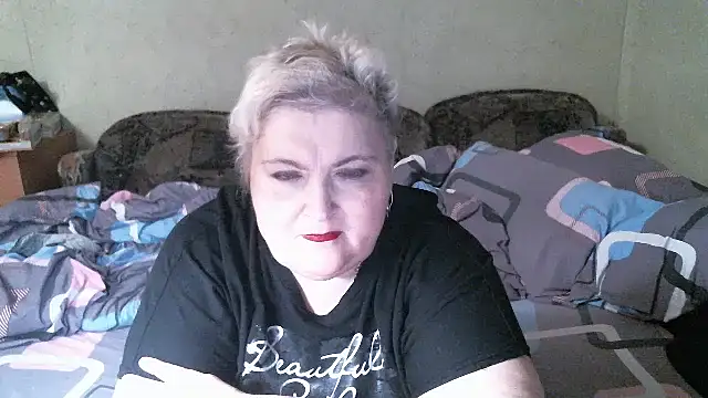 Snapshot of Lana555 chatting on 05-17-26, 11:12 Lana555 online show from 05-17-26, 11:12