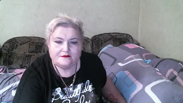 Snapshot of Lana555 chatting on 05-19-26, 08:48 Lana555 online show from 05-19-26, 08:48