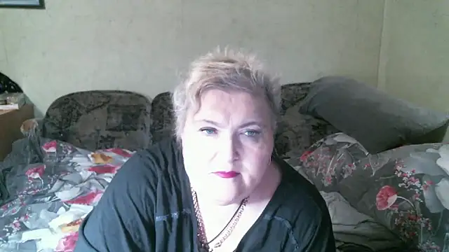 Snapshot of Lana555 chatting on 05-25-26, 11:22 Lana555 online show from 05-25-26, 11:22