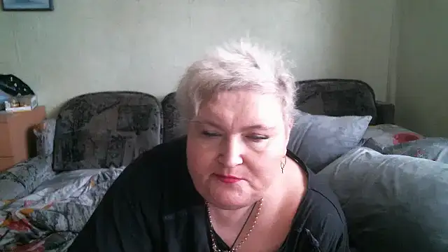 Snapshot of Lana555 chatting on 05-26-26, 11:28 Lana555 online show from 05-26-26, 11:28