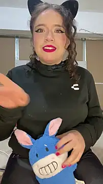 Snapshot of Lucy_YupiSweet chatting on 01-14-26, 10:25 Lucy YupiSweet online show from 01-14-26, 10:25