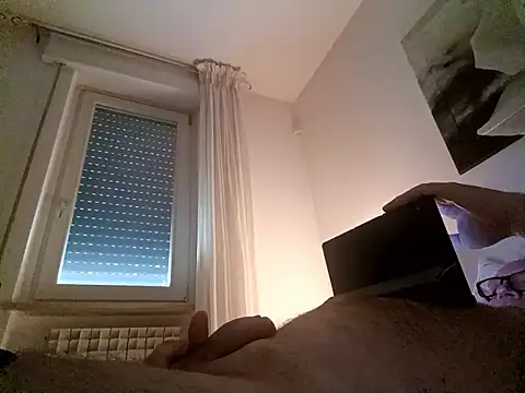 Io125 online show from 04-20-26, 06:05